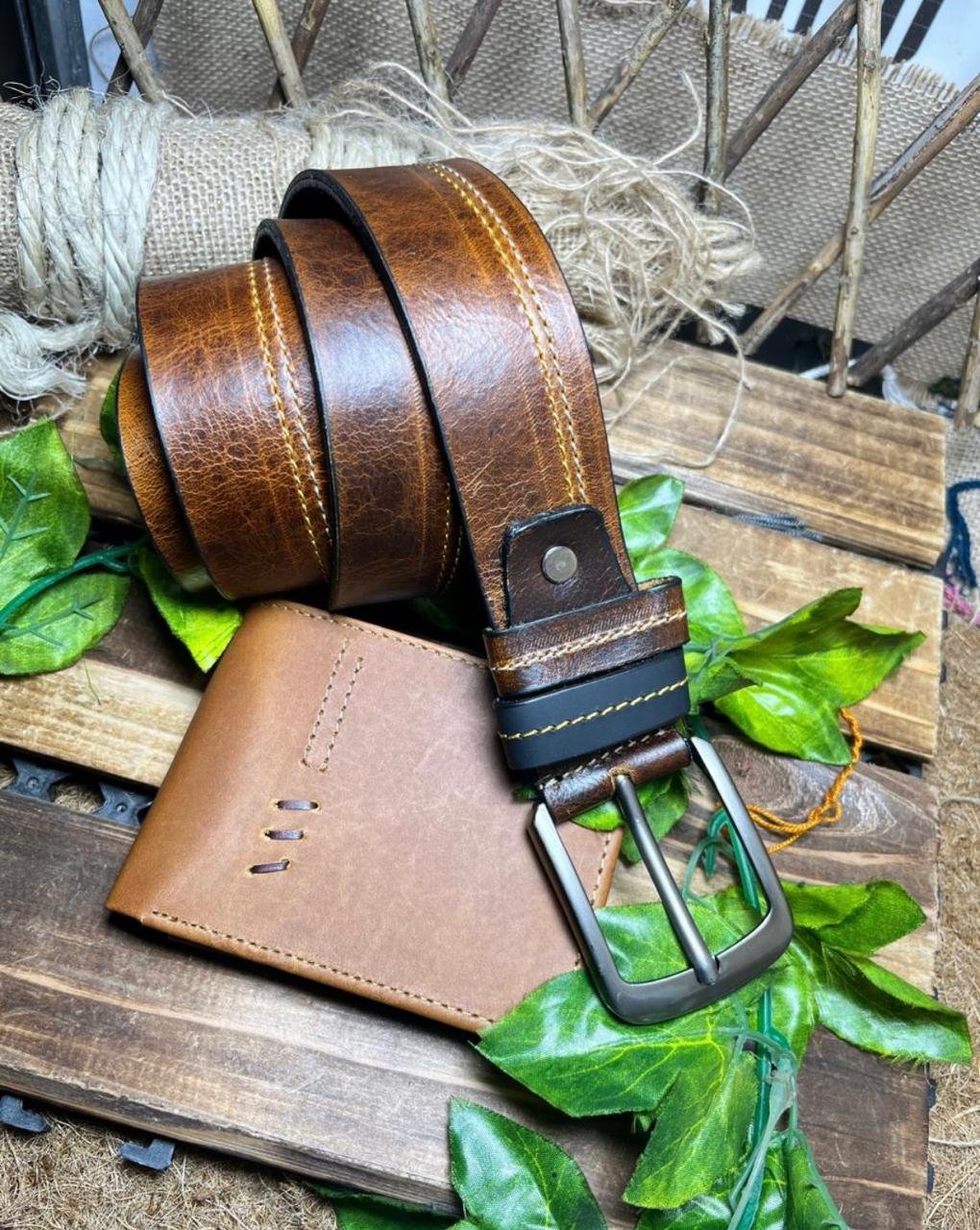 BOLSOS Y ACCESORIOS PARA CABALLERO EN CUERO